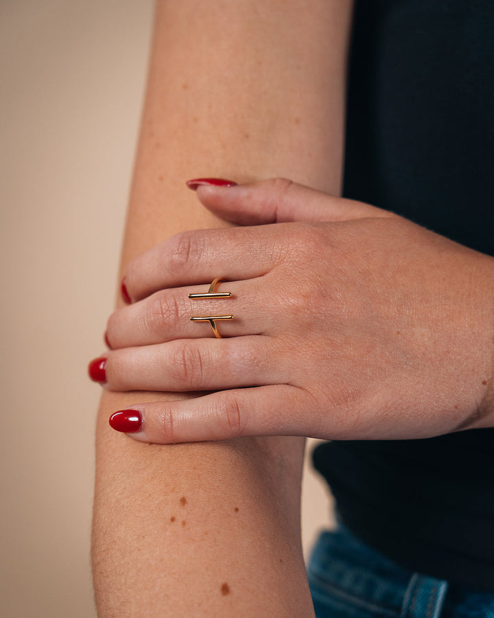 Parallel Bar Ring