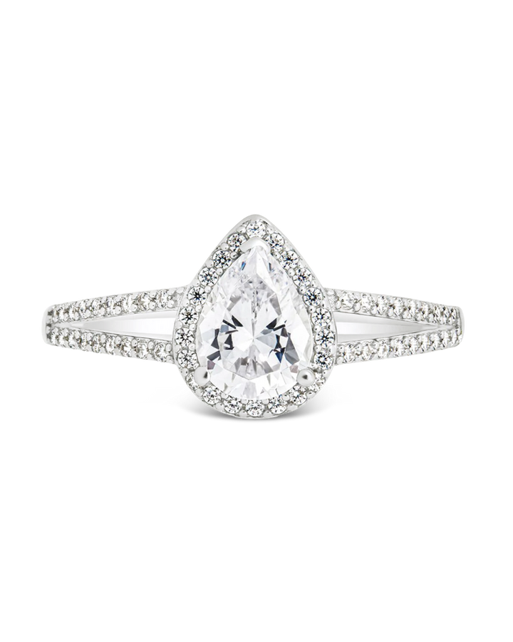 Pear Cut Engagement Ring