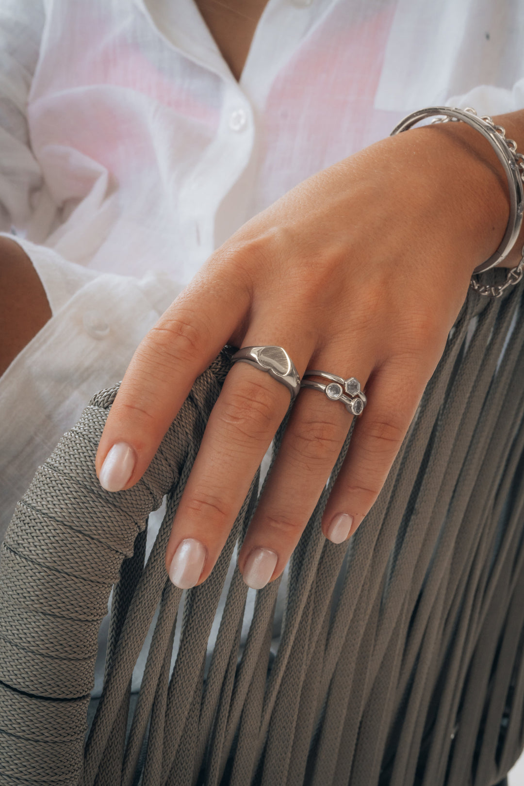 Cora Heart Signet Ring