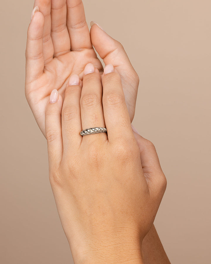 Graham Twist Band Ring
