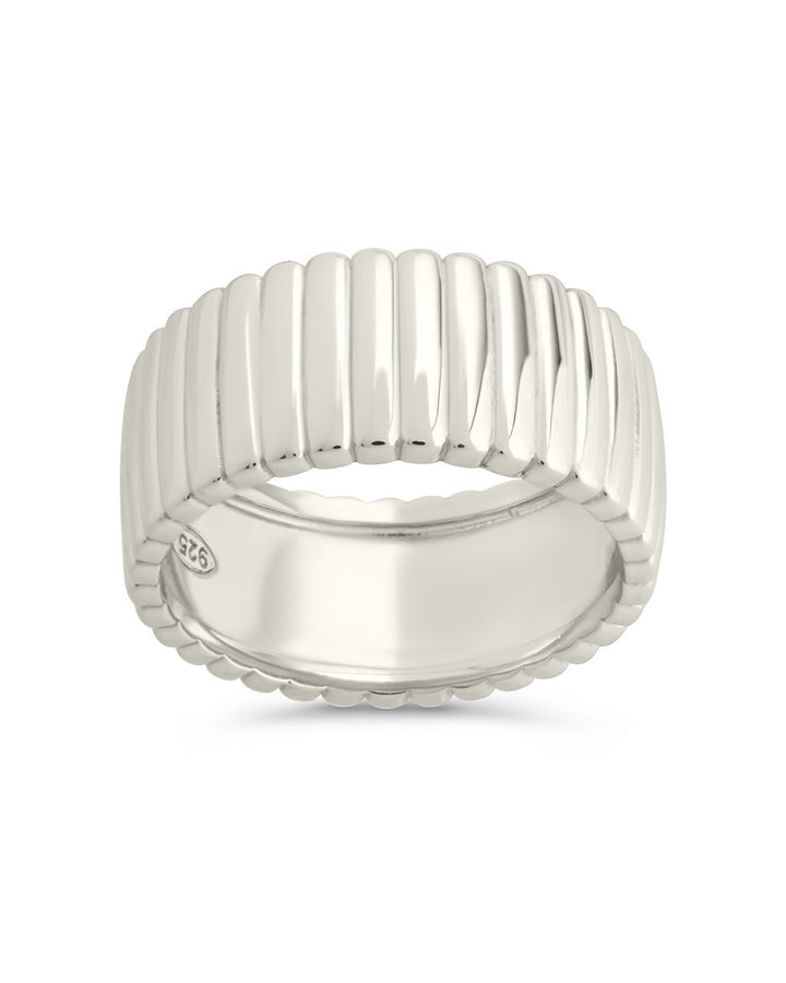 Robyn Ribbed Band Ring