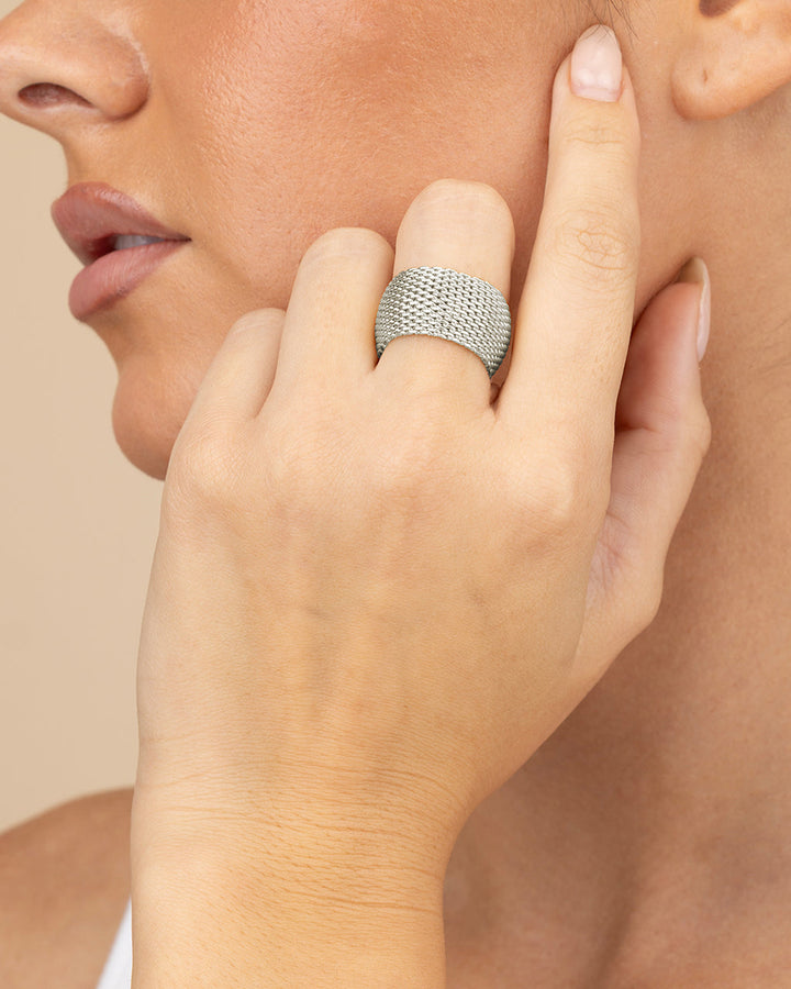 Wide Mesh Ring