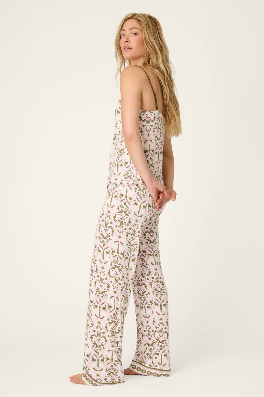 Déjà Vu Dreams Tiki Time Long PJ Set