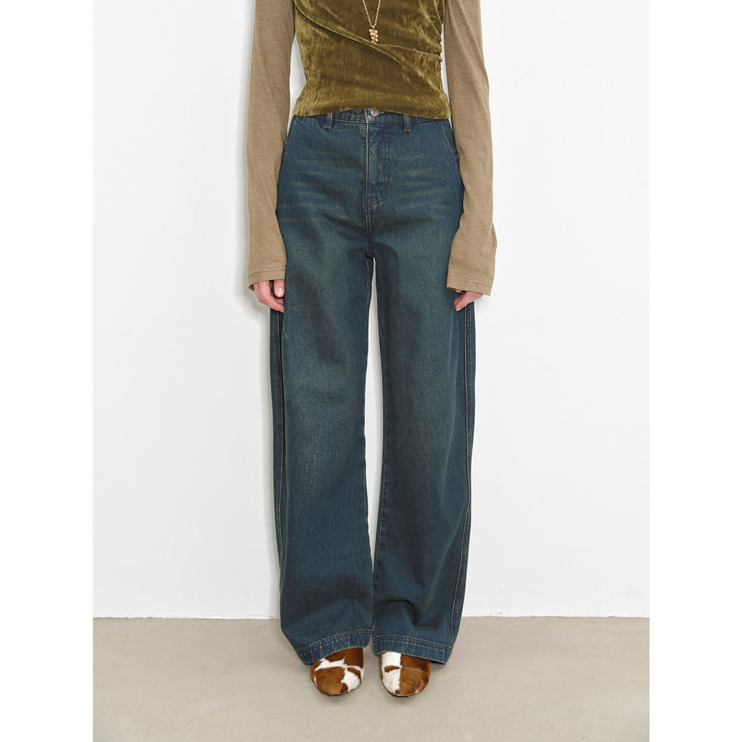 "Blue Island" heavy-duty distressed, slim and durable mid-rise curved knife cotton washed jeans by Firelady Fur