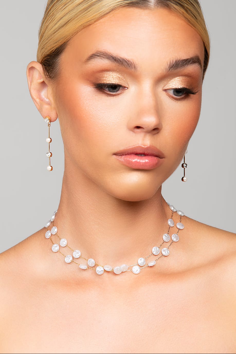 Très Chic Double Row Pearl Choker Necklace