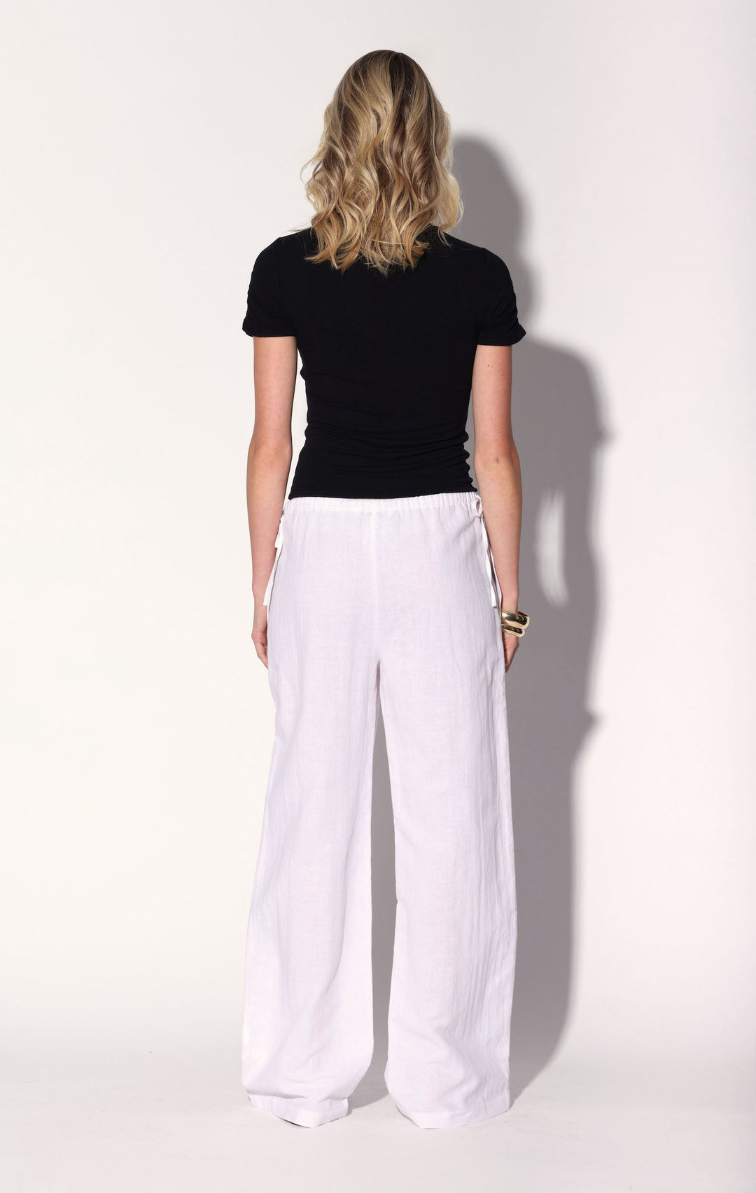 Jennifer Top, Black