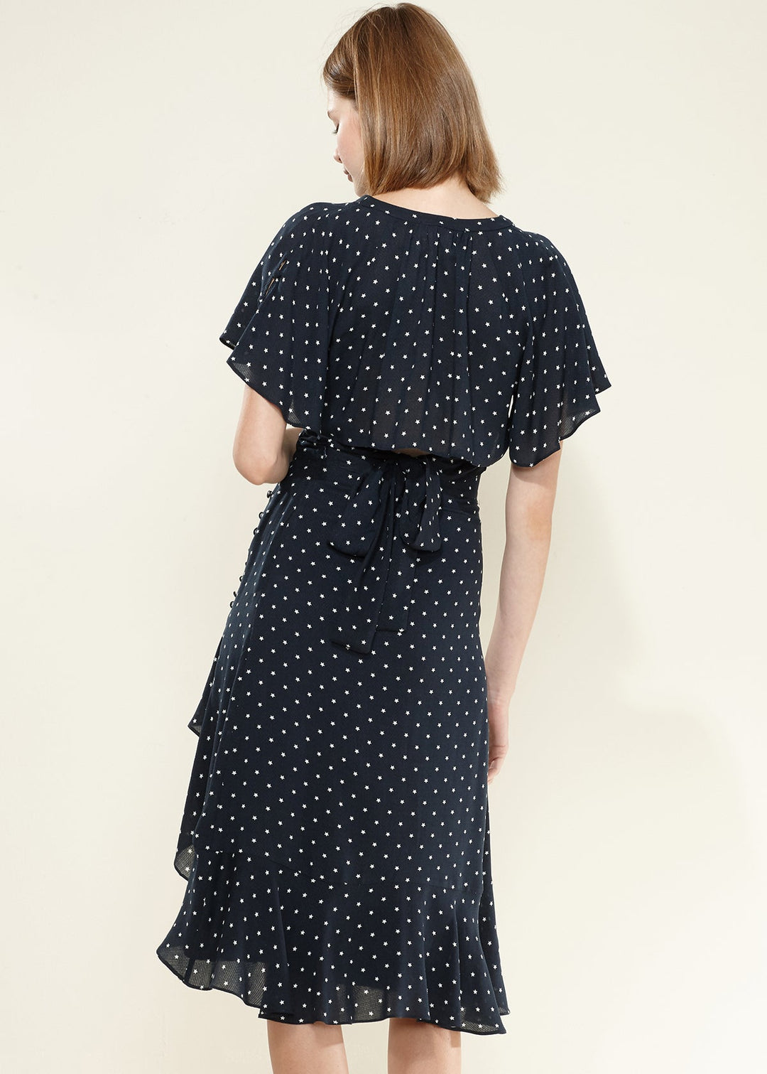 Women's Cape Sleeve V-Neck Crop Blouse In Navy