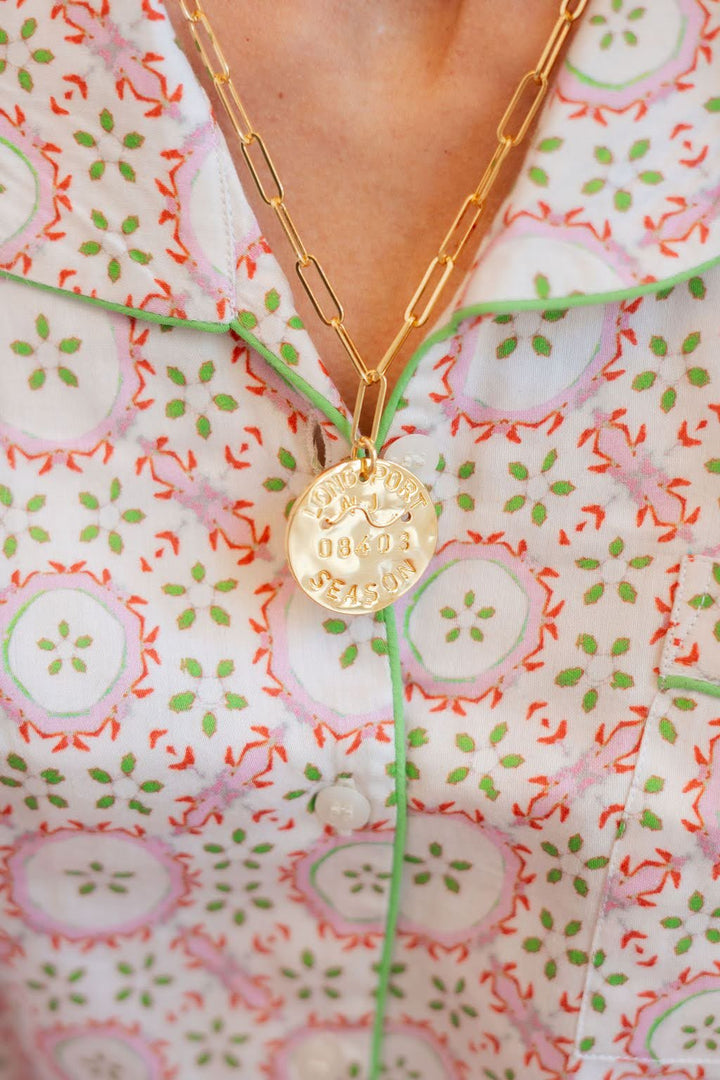 Beach Tag Charm Necklace – 18k Gold Plated