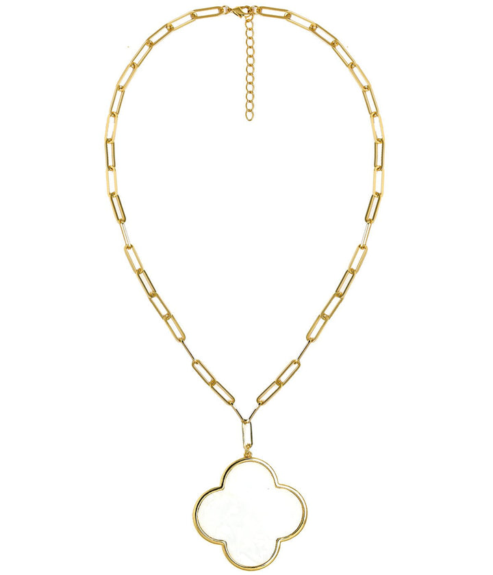 Riley Large Clover Shell Necklace - 18k Plated Paper Clip Chain