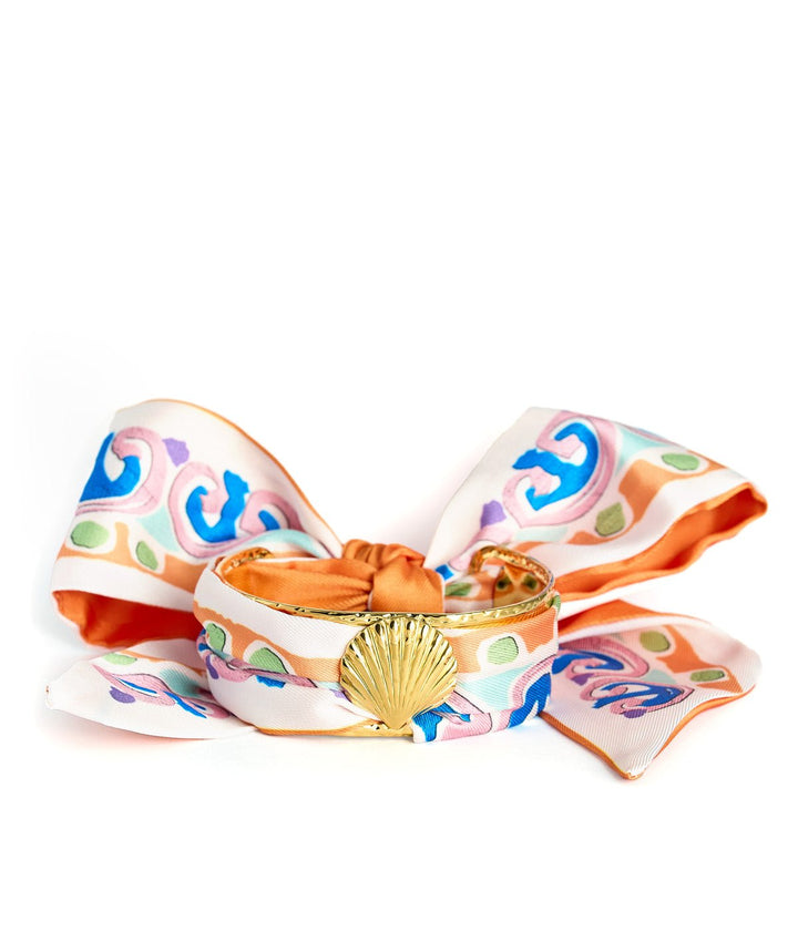 Scallop Shell Scarf Cuff