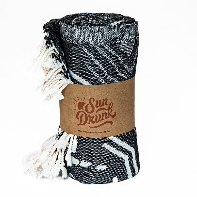 Shark Turkish Towel - Noir - Sun Drunk