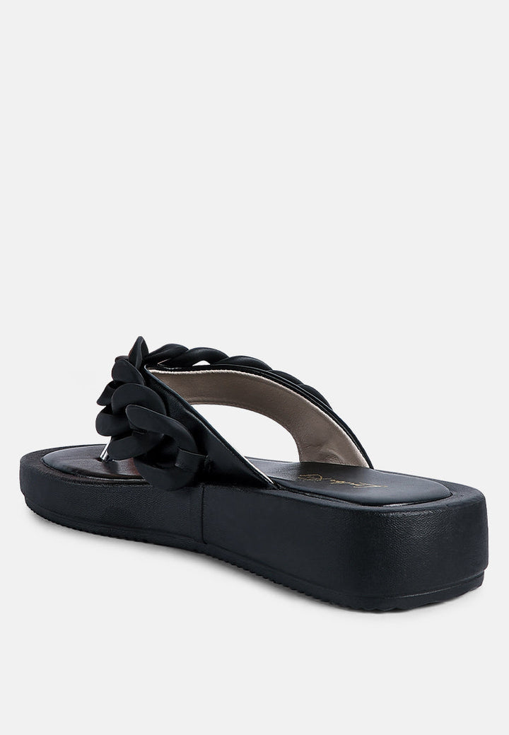 zing link chain thong flats by London Rag