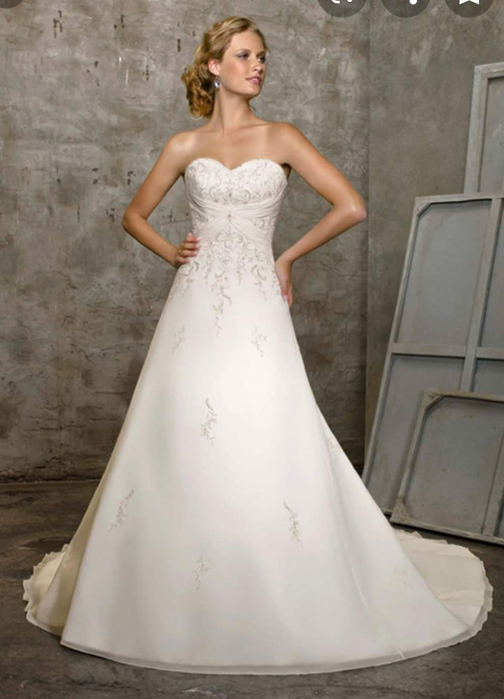 Mori Lee Gown Style 2105 Size 14
