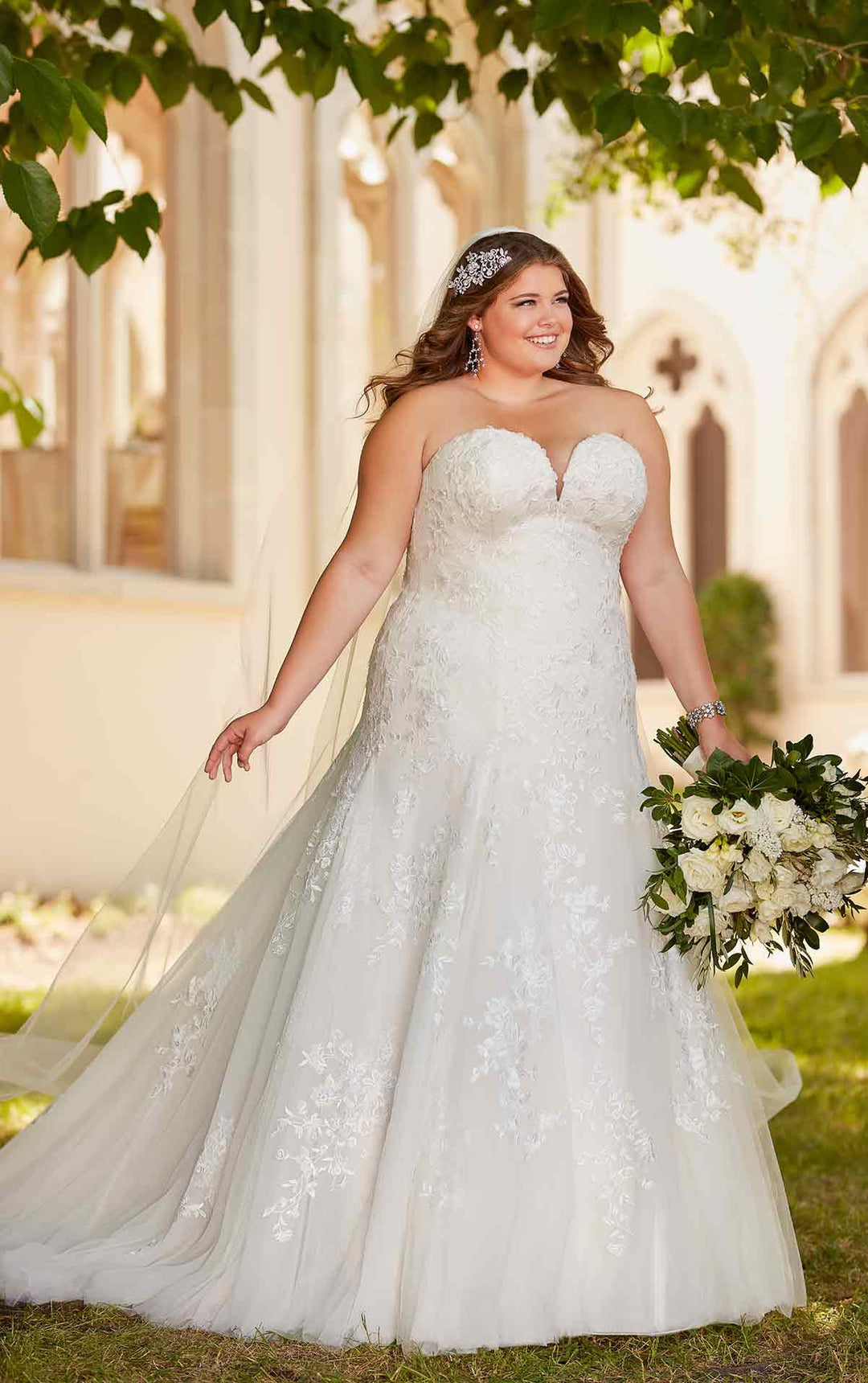Stella York Fit-to-Flare Lace Gown Style 6680 Size 22