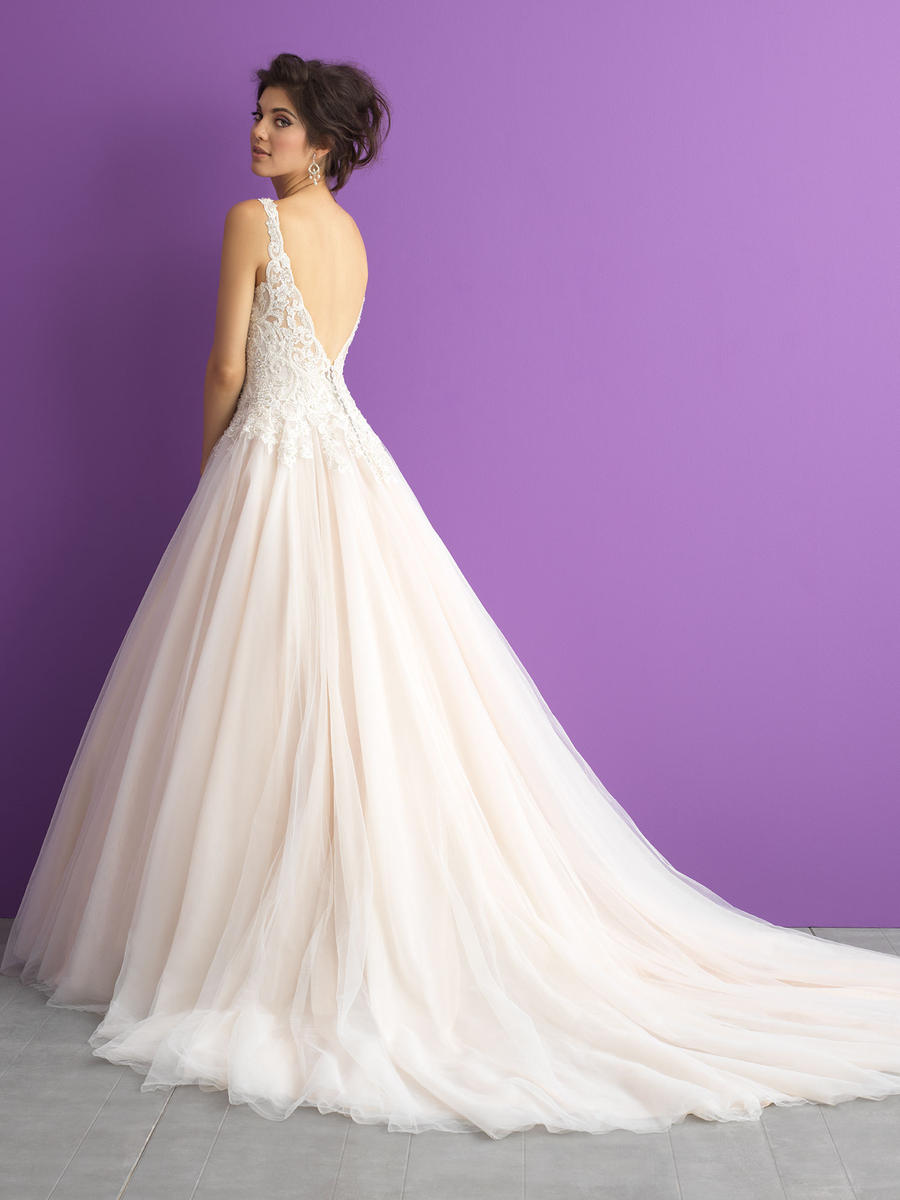 Allure Bridals Style 3015 Size 18