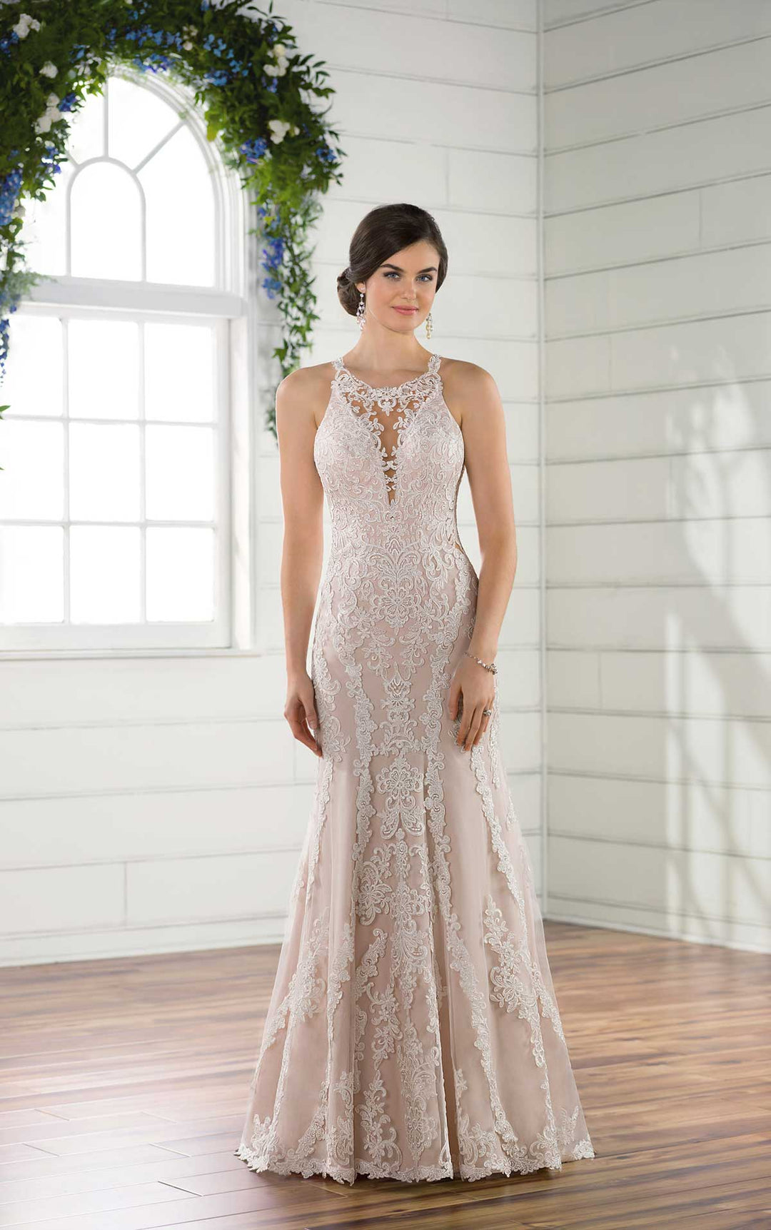 Essense of Australia Gown Style D2432 Size 12 Essense of Australia Gown Style D2432 Size 12