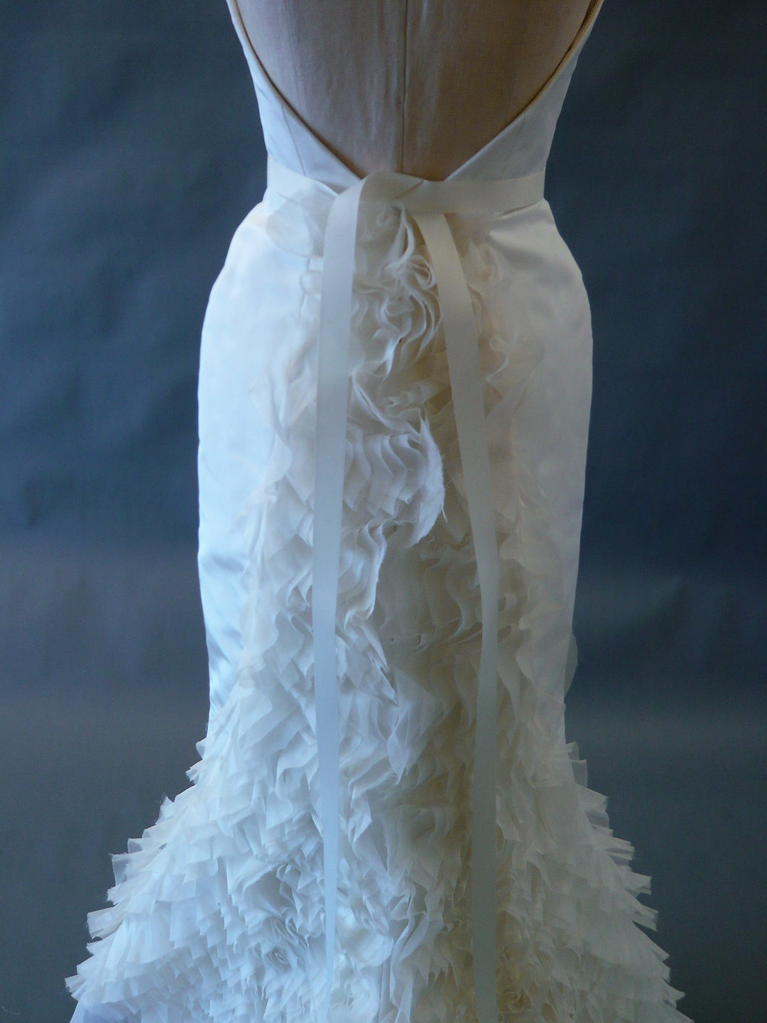 Cocoe Voci Design 'Brigit' Gown Size 8 (Street Size 4)