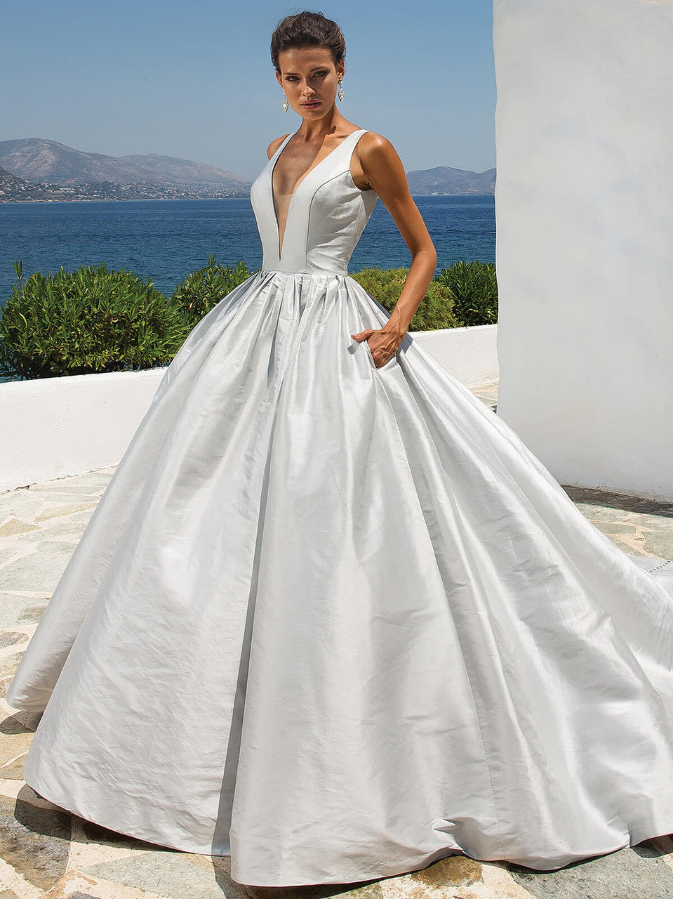 Justin Alexander Gown Style 8970 Size 10