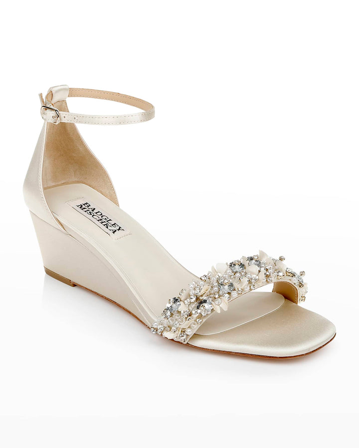 Badgley Mischka TEASHA Wedge Sandal, Ivory