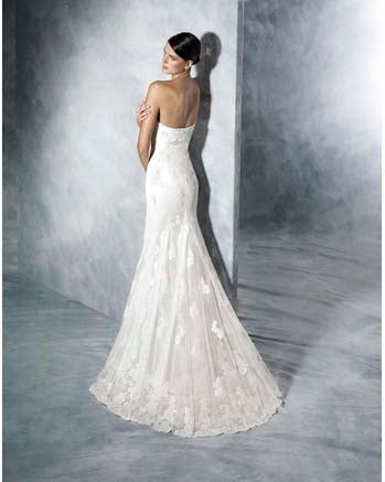 White One by Pronovias 'Tango' Gown Size 4